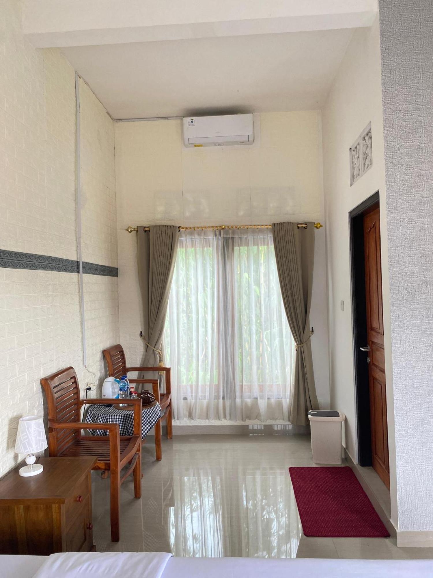 Sri Sedana Guest House Sidemen  Eksteriør billede